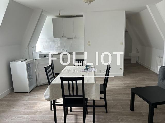 A LOUER Appartement F2 meubl� 50000 Saint L� 1 chambre 37 m�