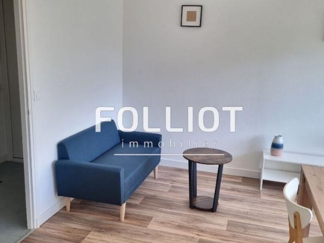 A LOUER Appartement F2 meubl� 50000 Saint L� 1 chambre 47.66 m�