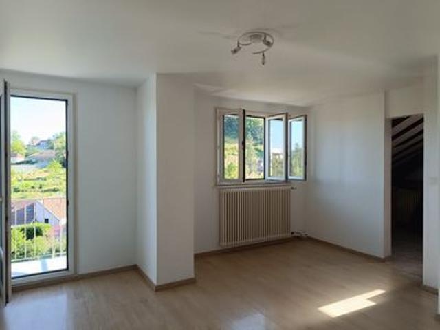 À louer / Appartement F2 / BESANCON CHALEZEULE 49 rue de Chalezeule
