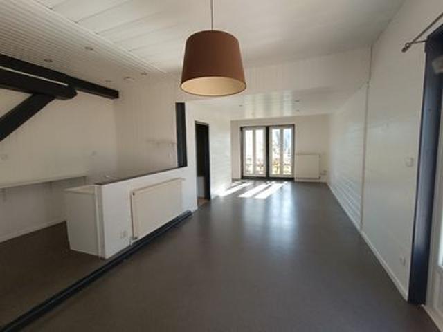 À louer / Appartement F2 DUPLEX / BESANCON QUARTIER SAINT CLAUDE 31 Chemin du Point du Jour