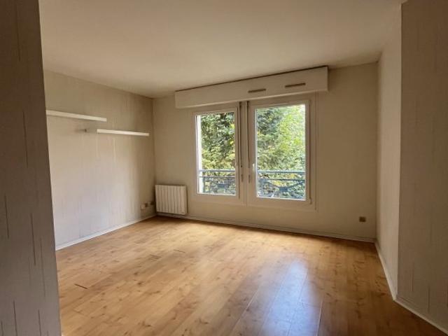 A LOUER Appartement F2 de 39.93m² Secteur gare avec parking ROUEN centre