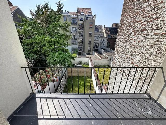 à louer Appartement Forest Rue du canada