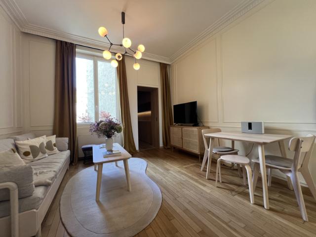 À louer appartement haut de gamme 2 pièces hyper centre vill