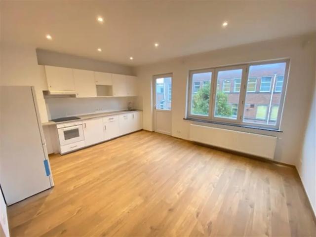 à louer Appartement Ixelles Rue Adolphe Mathieu