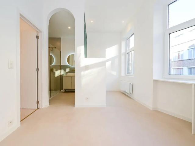 à louer Appartement Ixelles Rue César Franck