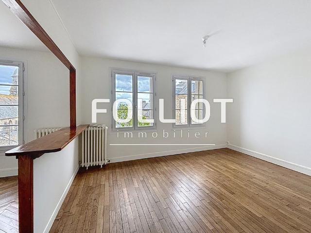 A louer Appartement lumineux centre ville Coutances