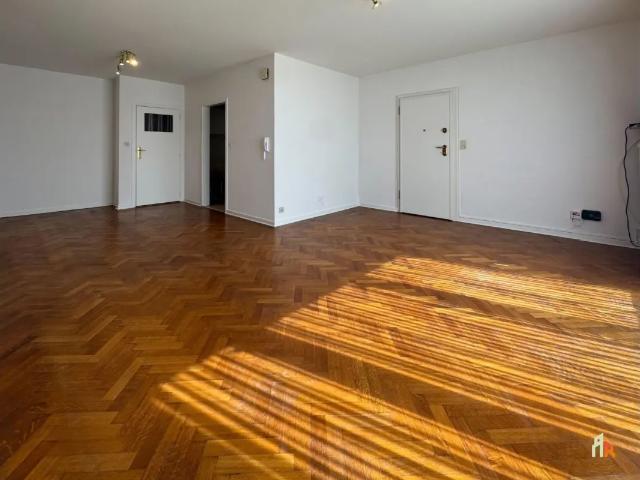 à louer Appartement Liège Rue du Parlement