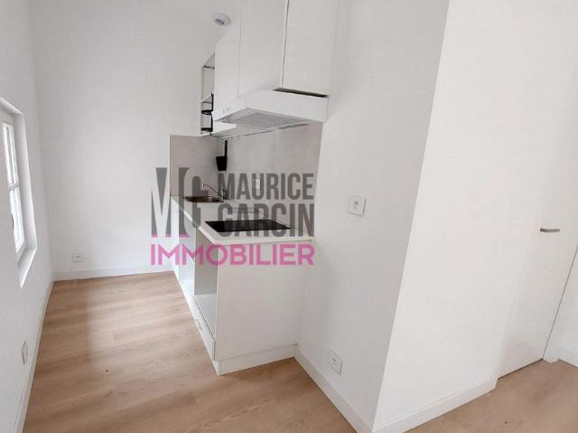 A LOUER APPARTEMENT L'ISLE SUR LA SORGUE 1 pièce 18.49m²