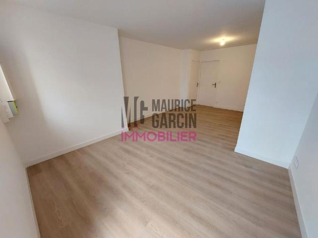 A LOUER APPARTEMENT L'ISLE SUR LA SORGUE 2 pièces 36.15m²