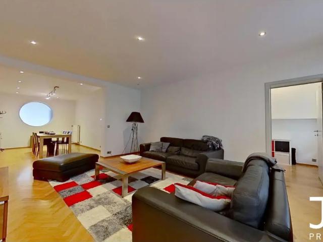 à louer Appartement Saint Gilles Rue Jourdan