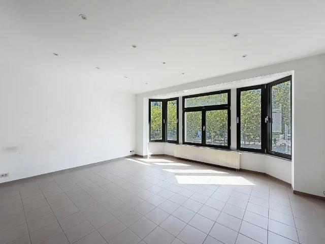 à louer Appartement Schaerbeek Boulevard Auguste Reyers