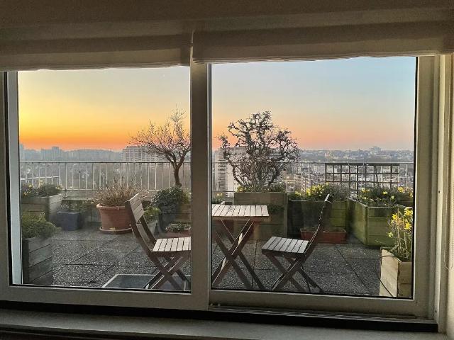 à louer Appartement Schaerbeek rue Pierre Theunis
