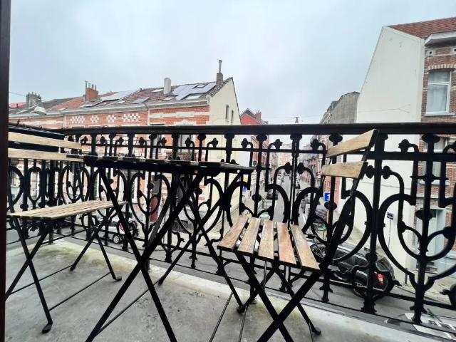 à louer Appartement Schaerbeek Rue Rasson
