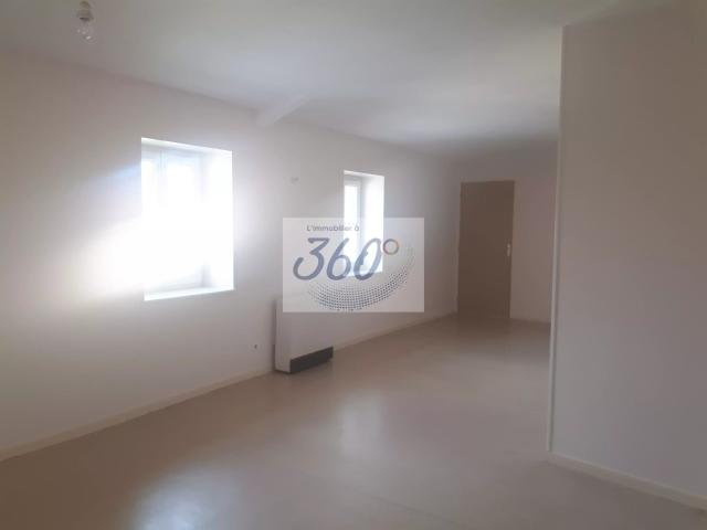 Appartement lumineux de 83,6 m² à Matour, 3 chambres