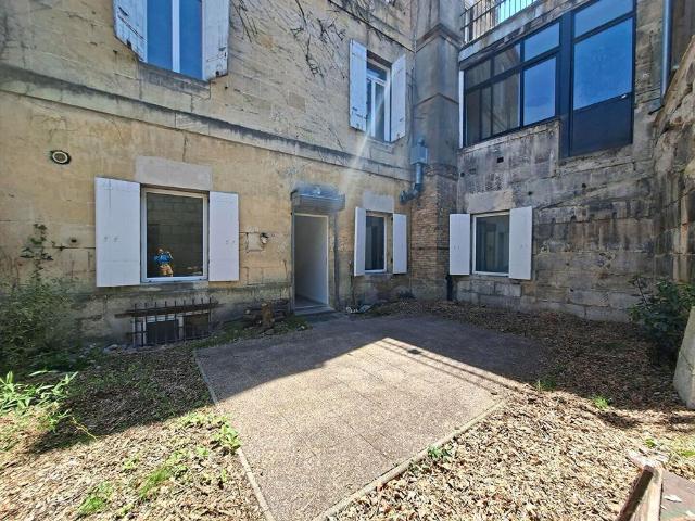 A louer, appartement T4 Jardin garage