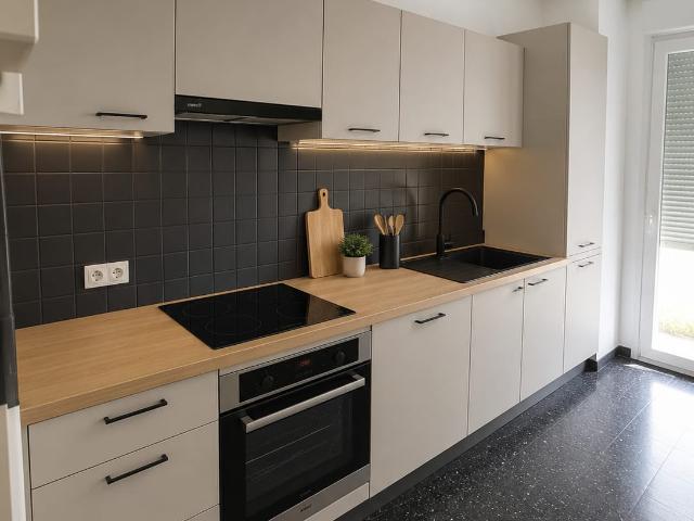 À LOUER Appartement T4 lumineux avec balcons Quartier Arènes