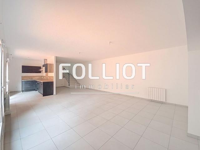 À louer: Appartement T4 rénovée avec garage sécurisé