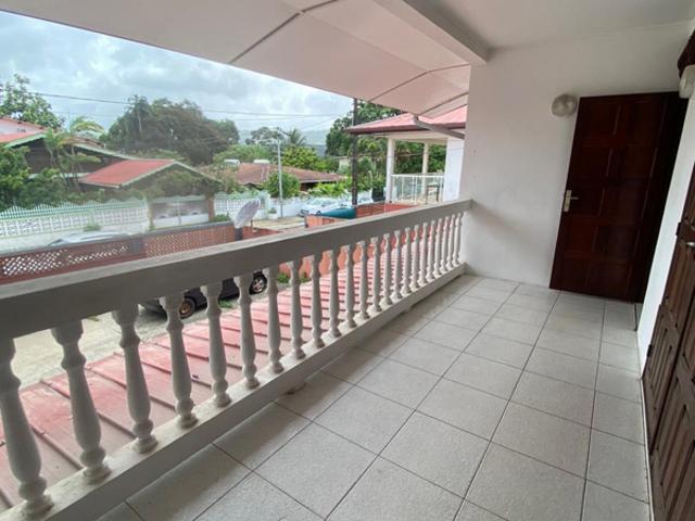 A louer: appartement T4 secteur Balata est à Matoury 97351