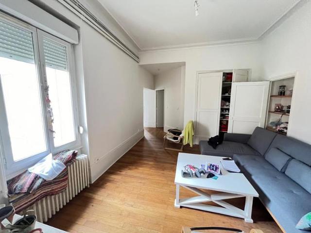 A LOUER APPARTEMENT T4 21000 DIJON