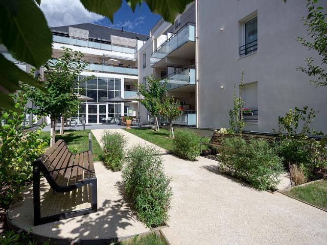 A LOUER Appartement T1, 33.7m2, 577€CC dans résidence senior à Saint Avertin