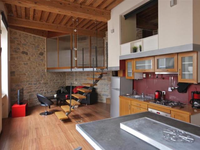 A LOUER Appartement T1BIS de 50m² Rue Flesselles LYON 1