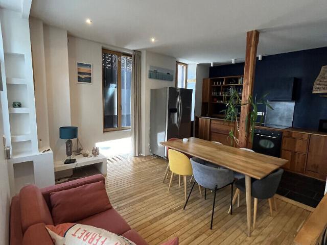 A louer Appartement T2 meublé 61.53 m2 Bordeaux