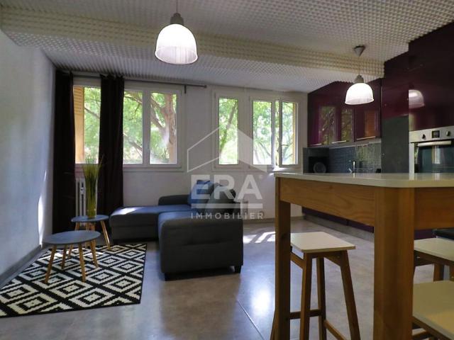 A LOUER Appartement T2 meublé