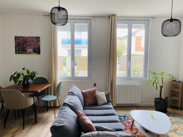 À louer Appartement T2 meublé en rez de chaussée Rue des Pervenches