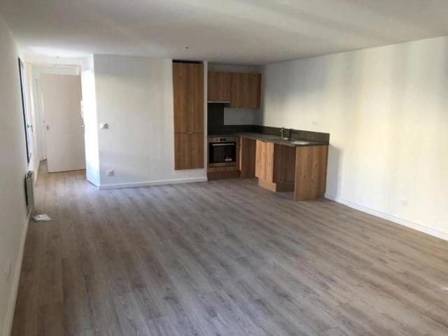 A louer appartement T2 à GOUVIEUX 60