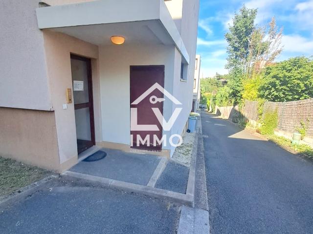 À louer Appartement T2 de 29 m2 avec place de stationnement Rueil Malmaison