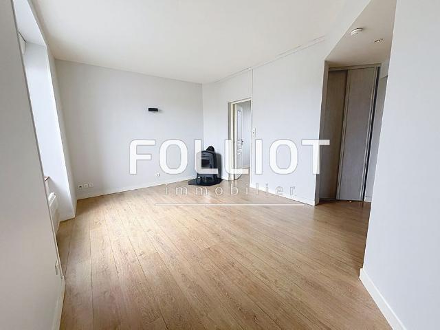 A louer Appartement T2 � Foug�res R�f.504CV