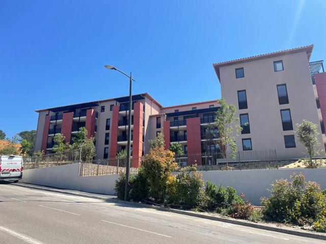 A LOUER APPARTEMENT T2 + PARKING