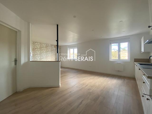 A LOUER ! APPARTEMENT T2 RENOVE CENTRE BAGNOLES DE L'ORNE