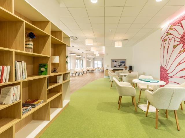 A LOUER Appartement T2, 48.2m2, 921€CC dans résidence senior à Clermont Ferrand