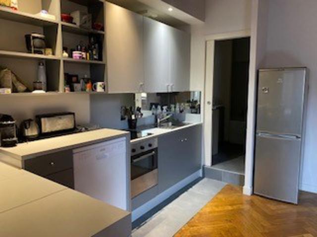 A LOUER Appartement T3 meublé de 57 m² Place Bellecour LYON 2