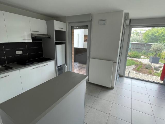 À louer Appartement T3 avec balcon et parking Toulouse Rangueil