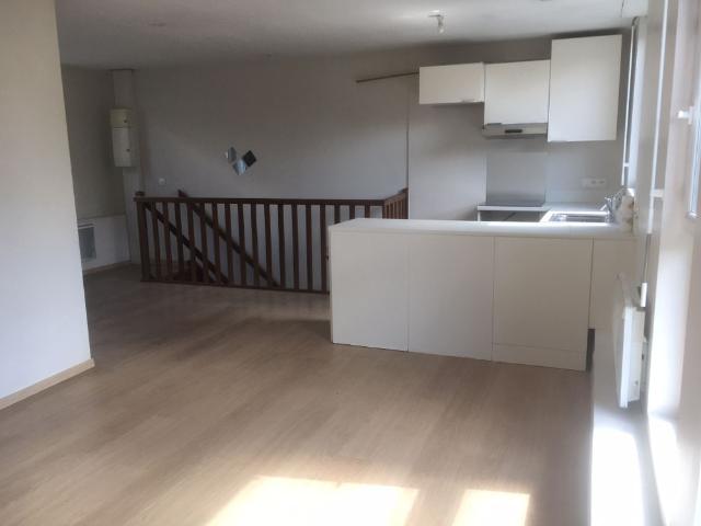 A LOUER. Appartement T3 de 59m² avec parking à ROUBAIX