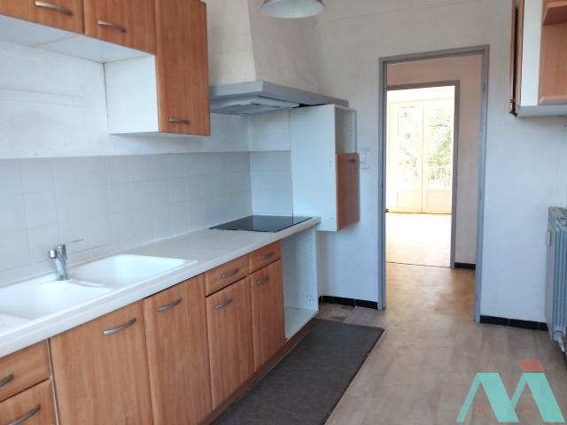 À louer Appartement T3 de 63 m2 dans résidence fermée