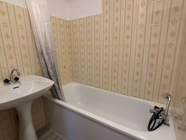 À louer ? Appartement T3 rénové à Saint Laurent d'Andenay