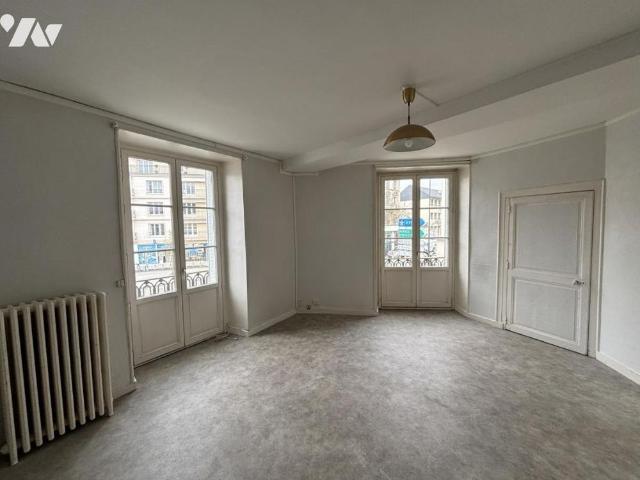 A LOUER APPARTEMENT T3 TRIPLEX