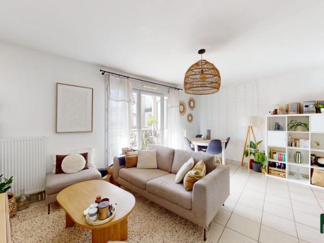 À louer: Appartement T3 64,04m² avec balcon et stationnement LUCE