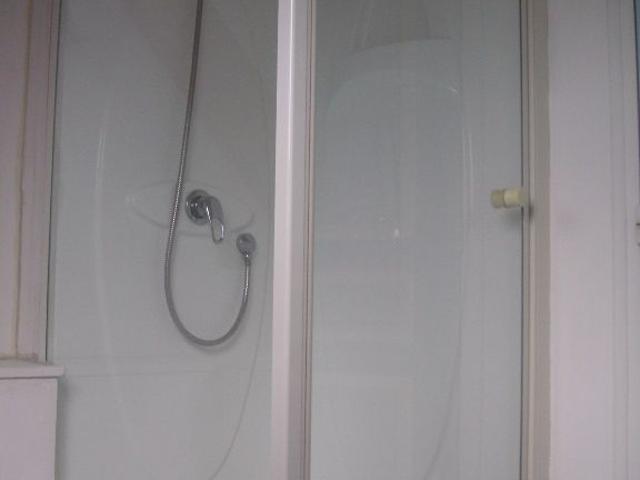 A louer appartement type F2 Chef du Pont 2e �tage 50480