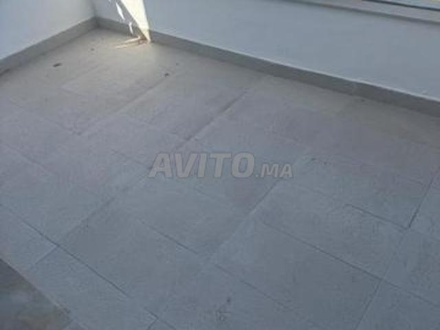 À louer appartement terrasse neuf à ain diab extension
