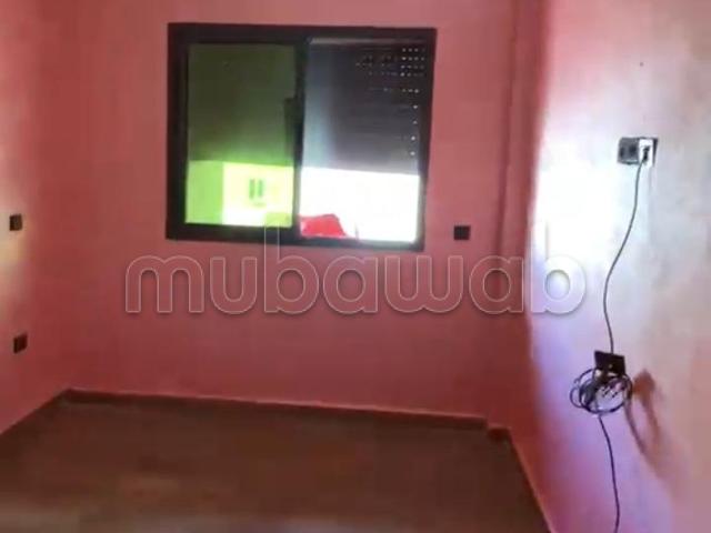 À louer – Appartement vide à Bouskoura