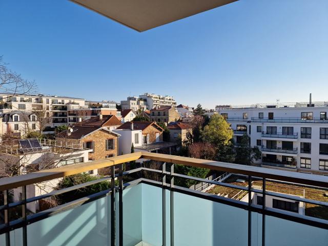 A LOUER APPARTEMENT VIDE ST CLOUD 3 pièces 5899m2