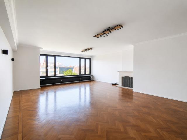 à louer Appartement Woluwe Saint Pierre Boulevard Saint Michel