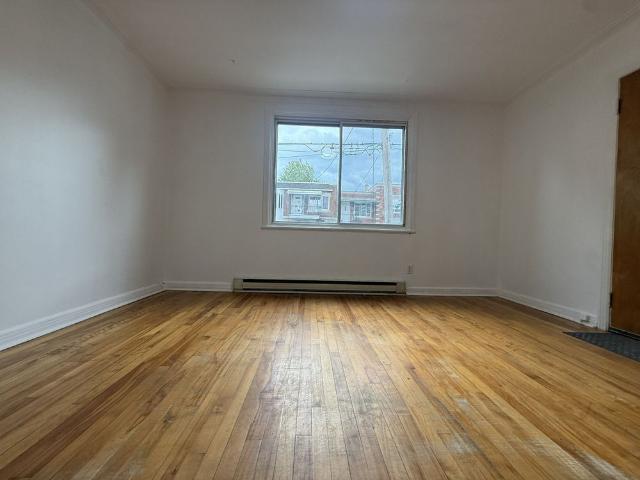 À louer / Appartement
