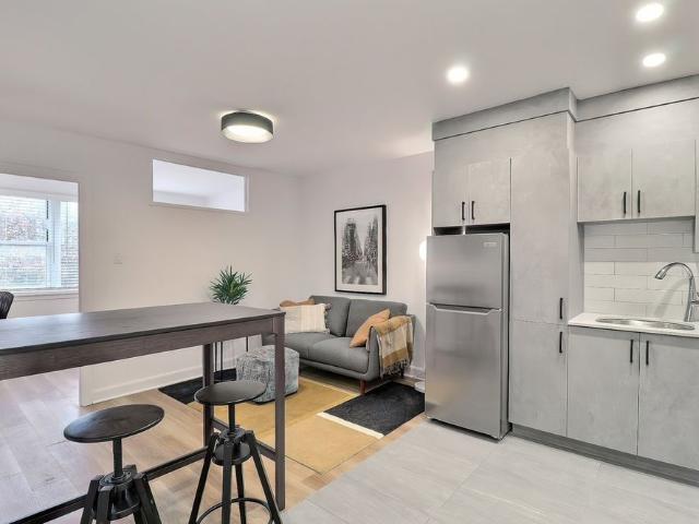 À louer / Appartement