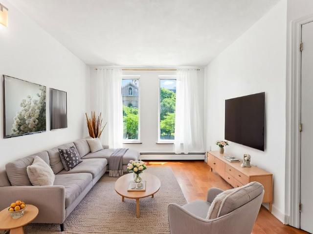 À louer / Appartement