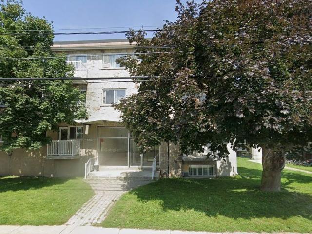 À louer / Appartement